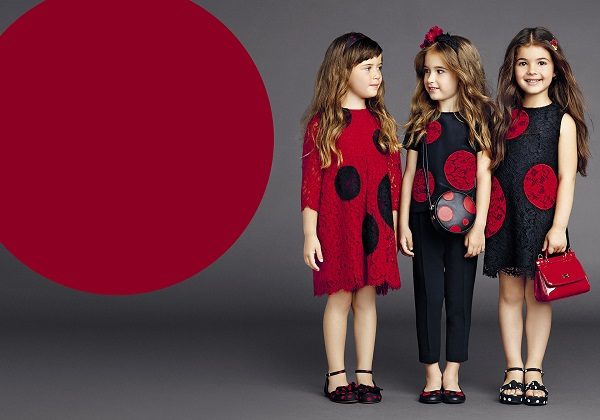 Los vestidos infantiles más bonitos para niñas 2018-2019: fotos, tendencias, ideas