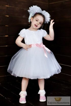 Les plus belles robes d'enfants pour filles 2018-2019: photos, tendances, idées