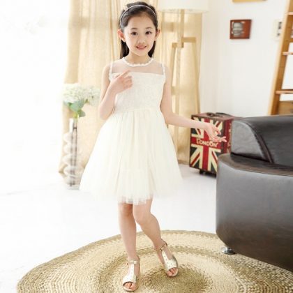 The most beautiful children's dresses for girls 2018 - 2019: photos, trends, ideas