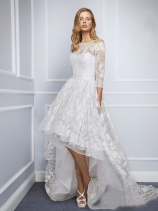 The most fashionable short wedding dresses: photo catalog of wedding dresses