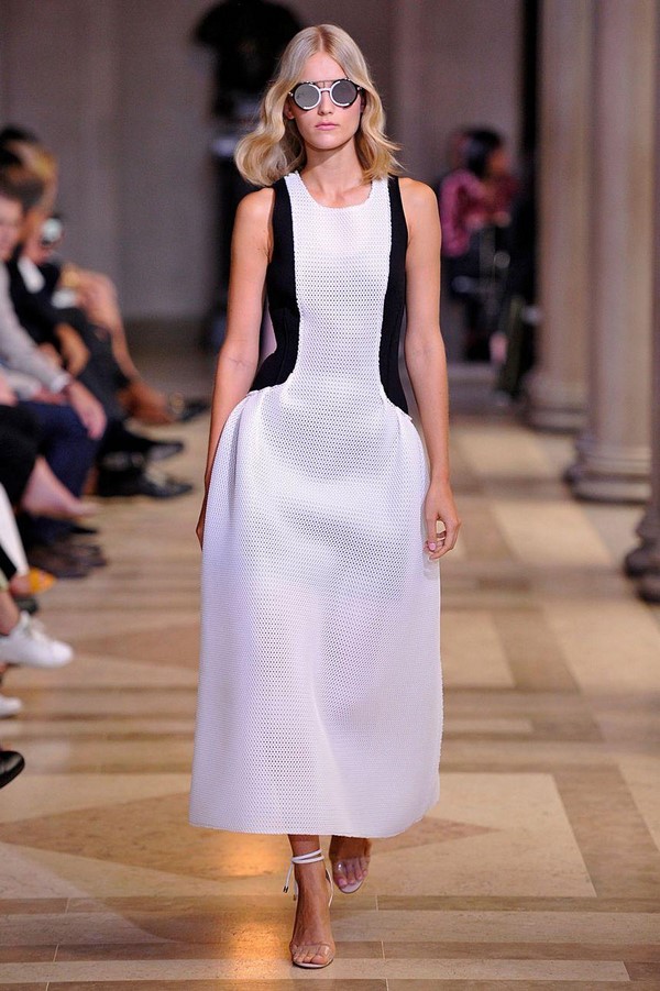 Carolina Herrera: dresses of the famous brand Carolina Herrera