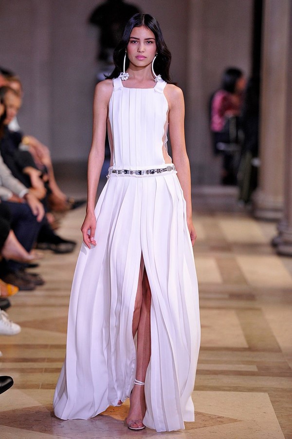 Carolina Herrera: dresses of the famous brand Carolina Herrera