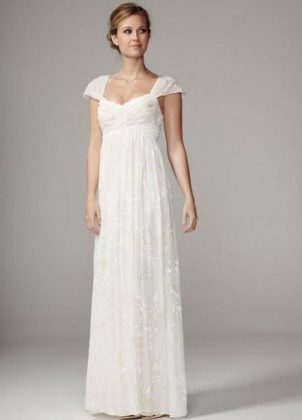 Maternity wedding dresses: a photo of wedding dresses for brides in position