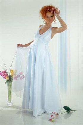 Maternity wedding dresses: a photo of wedding dresses for brides in position