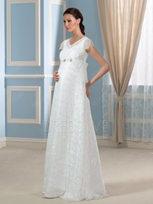 Maternity wedding dresses: a photo of wedding dresses for brides in position