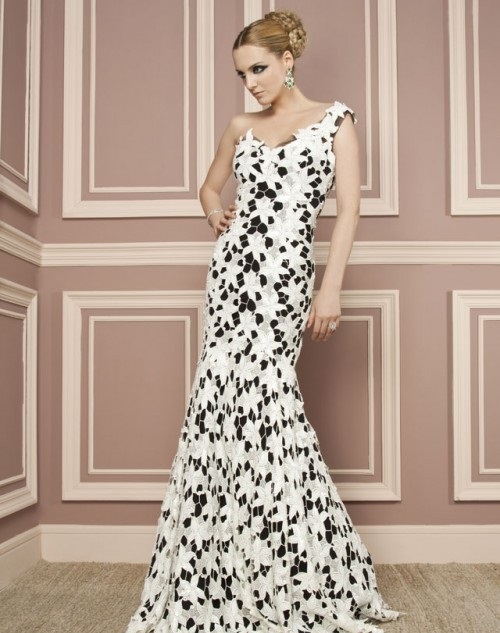 Fashionable evening dresses of famous brands - photo review