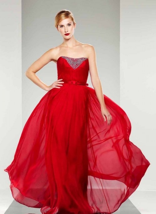 Fashionable evening dresses of famous brands - photo review