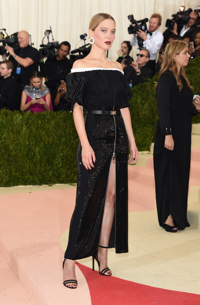Robes de soirée étoiles les plus élégantes: Leia Seydoux chez Louis Vuitton
