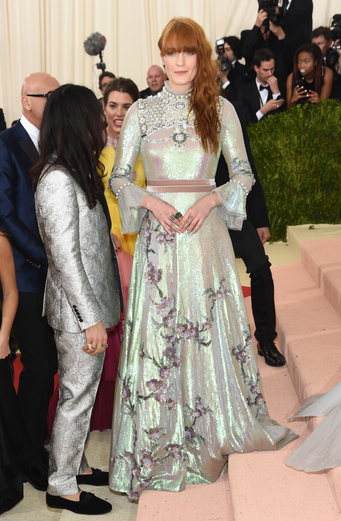 Krāšņākās zvaigžņu vakara kleitas: Florence Welch Gucci
