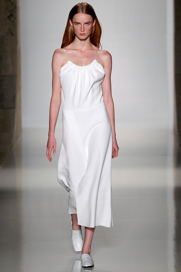 Collection of spring-summer clothes from Victoria Beckham: photos