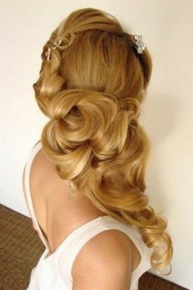 Graduation and wedding hairstyles: photo album of hairstyles for graduates and brides