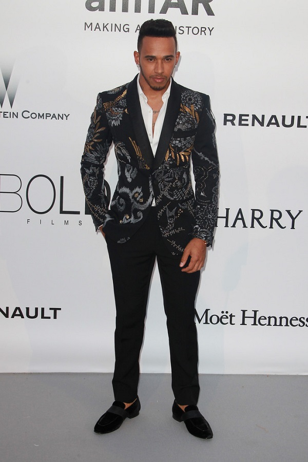 Bintang di permaidani merah di Cannes: Lewis Hamilton