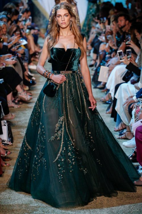 Paris Fashion Week: Ny Elie Saab-kollektion