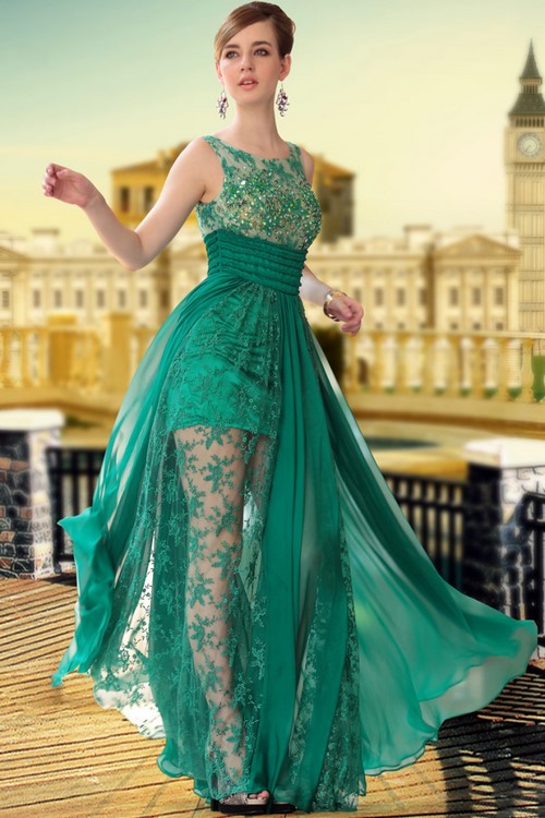 The most beautiful green dresses 2019-2020: photos of the idea of ​​an evening dress