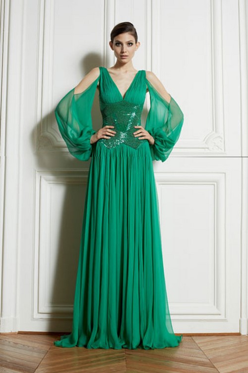 The most beautiful green dresses 2019-2020: photos of the idea of ​​an evening dress