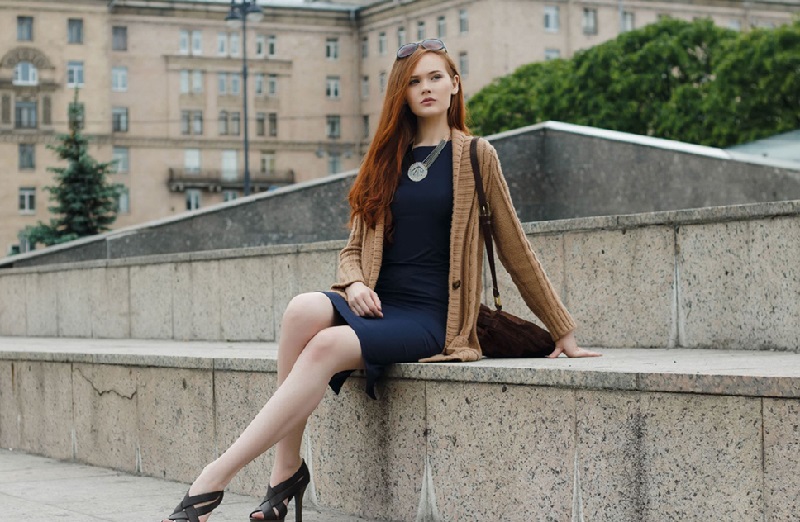 Always fashionable sheath dresses: photo ideas for stylish women