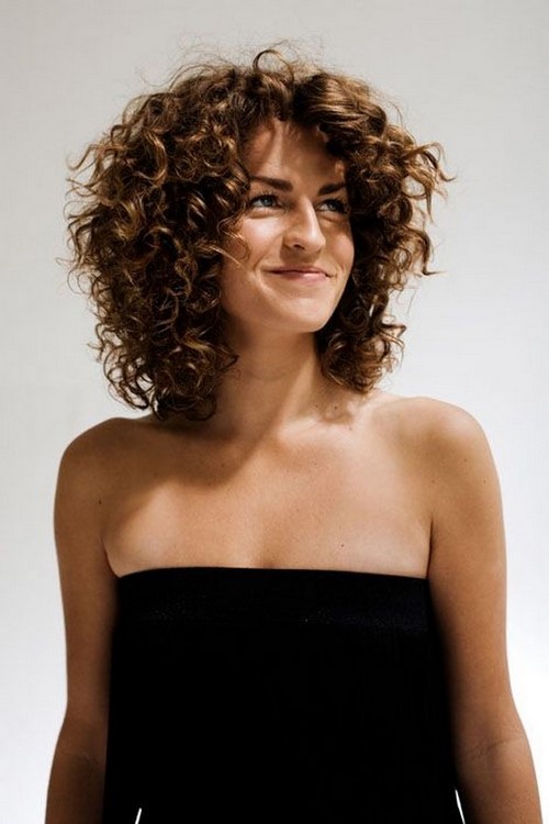 Naughty curls or trendy haircuts for curly hair