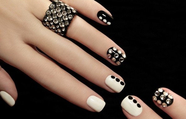 Hermosa manicura blanca 2019-2020, fotos, idees de manicura blanca