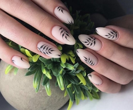 Foto della nuova manicure autunnale: idee di design per l'autunno