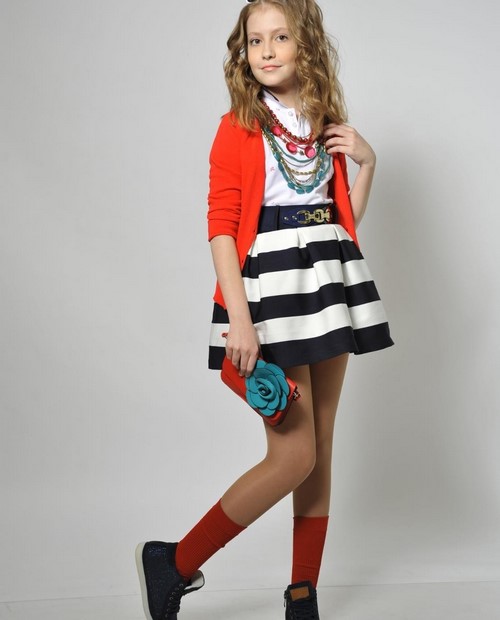 Pakaian bergaya untuk kanak-kanak perempuan: gambar, trend, trend