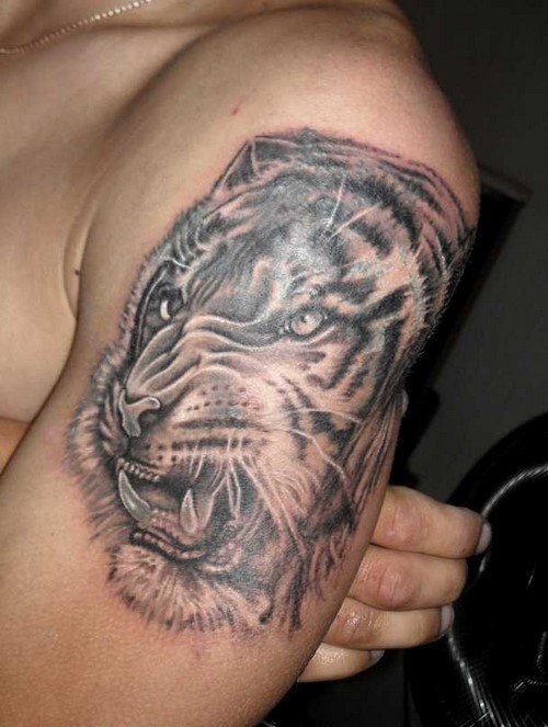 Grands tatouages ​​cool! Grands tatouages ​​pour femmes et hommes - photos