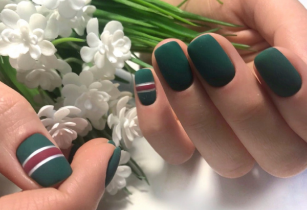 Le idee più brillanti della manicure estiva 2019-2020: nuovi articoli e tendenze