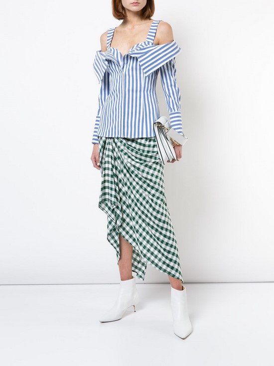 Las blusas de mujer más modernas 2019-2020: revisión de fotos de tendencias y nuevos productos