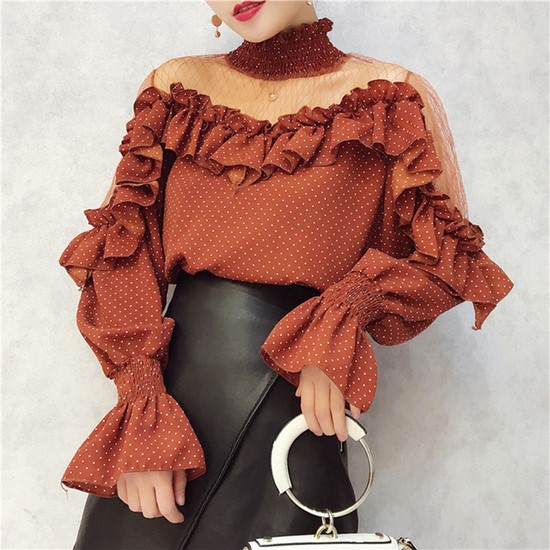 The most fashionable women's blouses 2019-2020 - photo review of trends and new products