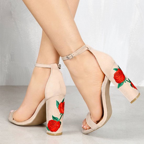 60 pairs of the most beautiful and fashionable sandals for the summer of 2019-2020