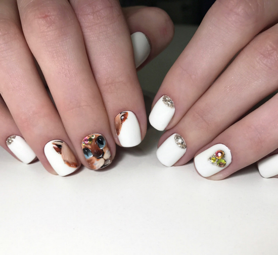 Desenhos na moda nas unhas 2019-2020 - elegantes, bonitas e únicas