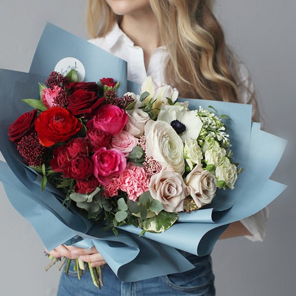 Bellissimi mazzi di fiori 2019-2020 - tendenze fotografiche nella progettazione di bouquet e composizioni floreali