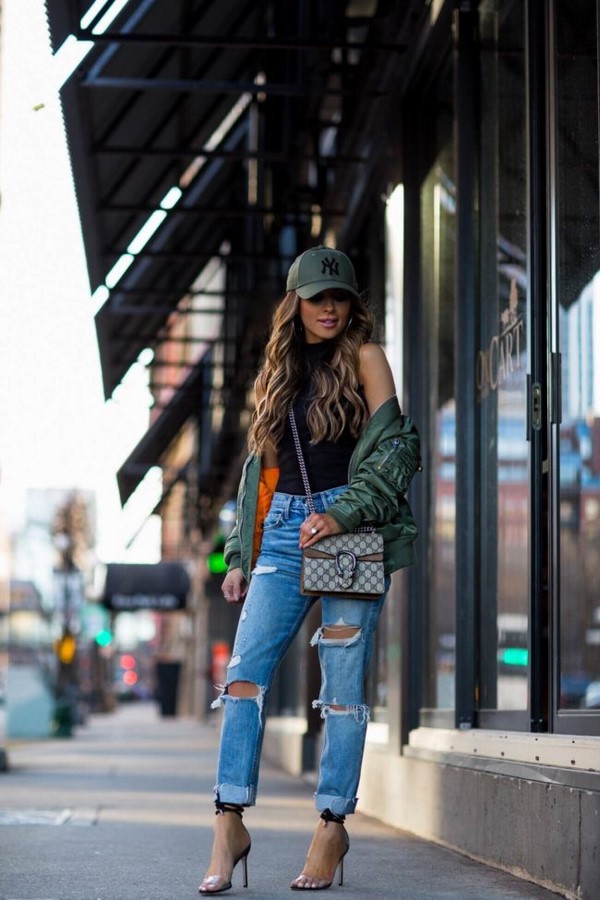 O que vestir com jeans da moda no outono-inverno de 2019-2020 - idéias de imagens com estilo