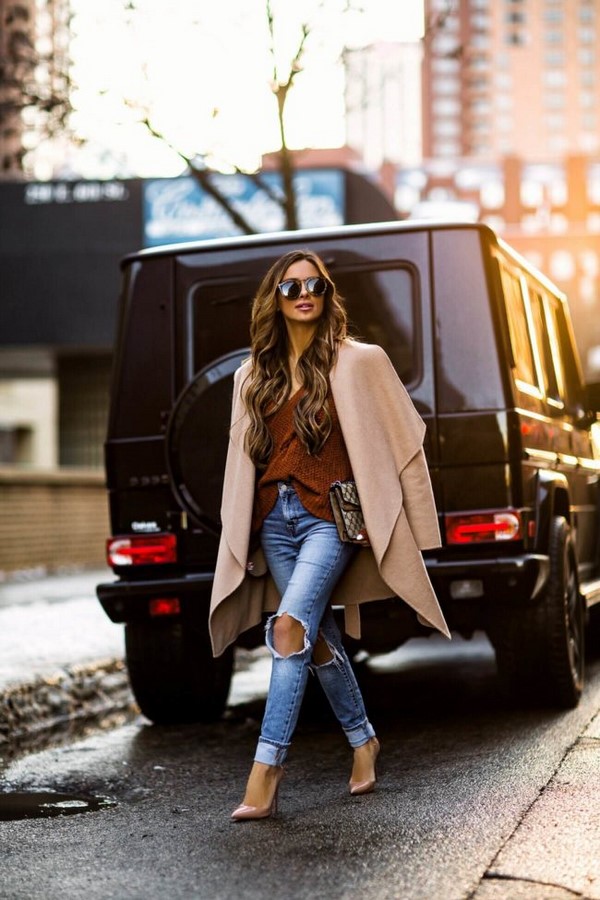 Ko valkāt ar modīgiem džinsiem rudens-ziemai 2019.-2020. Gadam - stilīgas attēla idejas