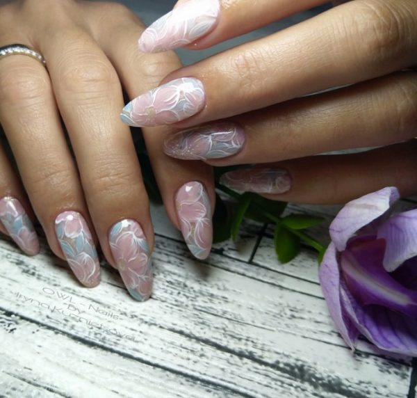 The most beautiful manicure 2019-2020 - photos of the idea of ​​gorgeous nails