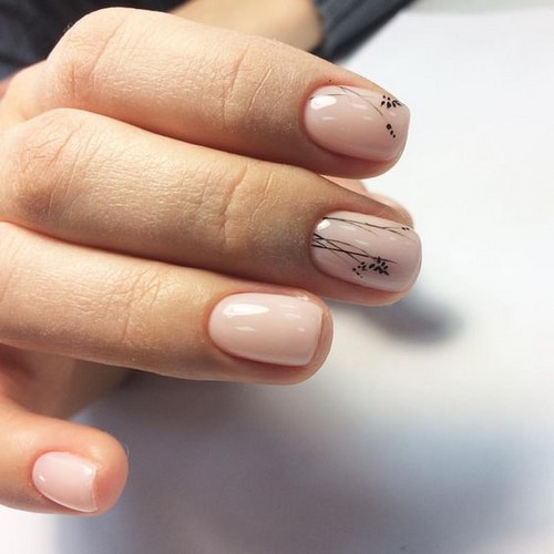 Beige nail design: fresh news and new trends of manicure beige