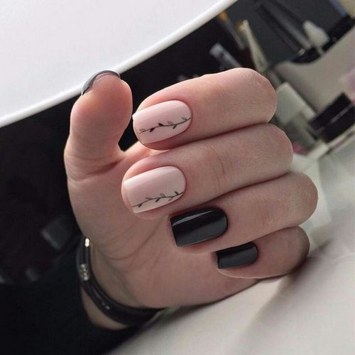 Design de unhas bege: novas notícias e novas tendências de manicure bege