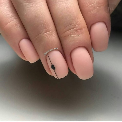 Beige nail design: fresh news and new trends of manicure beige