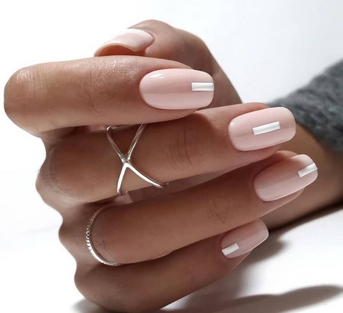 Beige nagelontwerp: nieuw nieuws en nieuwe trends van manicurebeige