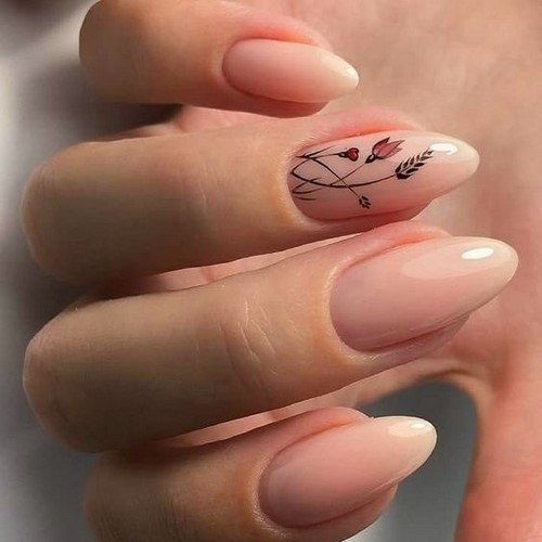 Beige nail design: fresh news and new trends of manicure beige