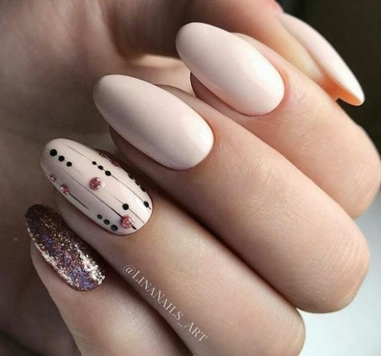 De meest zachte manicure-nieuwigheden: foto's van de mooie trends van nail art