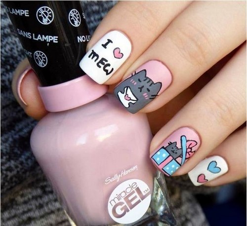 Manucure pour enfants mignons. Ce que les petites fashionistas veulent voir sur leurs ongles