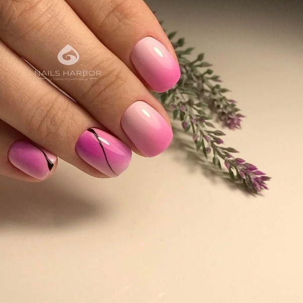 Manicure rosa giocosa e stimolante. Le più brillanti tendenze del design