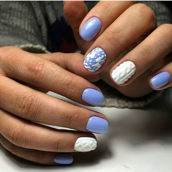 Tren segar reka bentuk manicure pendek. Foto Idea. Trend